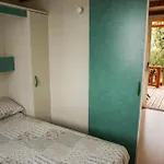 Camping Castillo De Loarre
