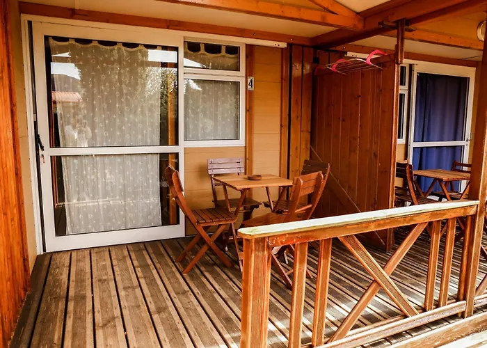 Parque de Campismo Castillo De *