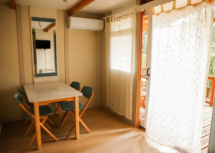 Castillo De Parque de Campismo Loarre