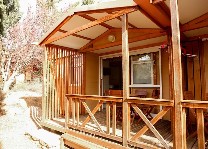 Castillo De Parque de Campismo *